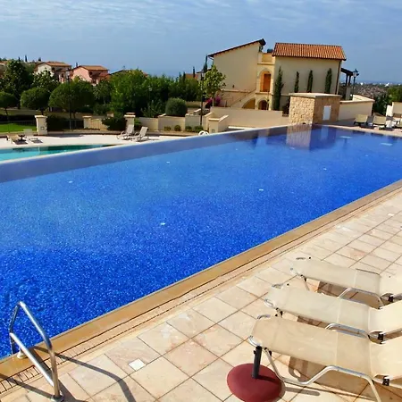 Апартаменты Apollo Heights Block L12 Куклия